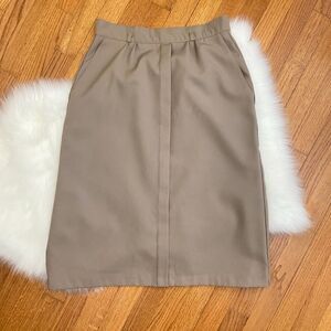 Vintage Khaki A Line Skirt Size Medium Pockets Belt Loops Back Zip Uniform